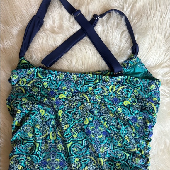 Title Nine one piece swimsuit with criss cross straps Size Large - Picture 8 of 13